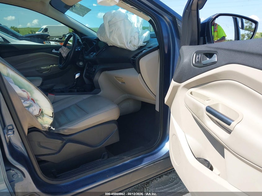 2018 FORD ESCAPE auction photo 5