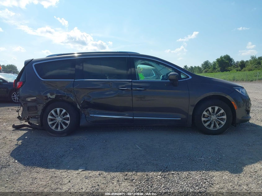 2020 CHRYSLER PACIFICA TOURING L · Фото 14