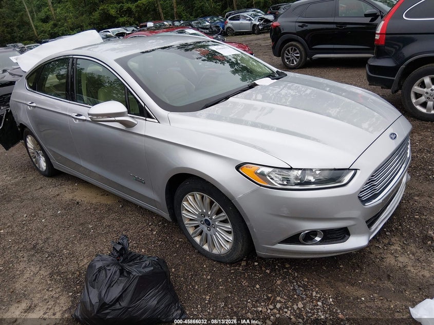 Vin: 3fa6p0pu2gr263699, lot: 46365002, ford fusion energi se luxury 2016 img_1