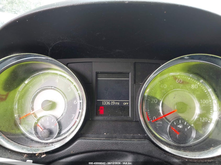 2015 CHRYSLER TOWN & COUNTRY auction photo 7