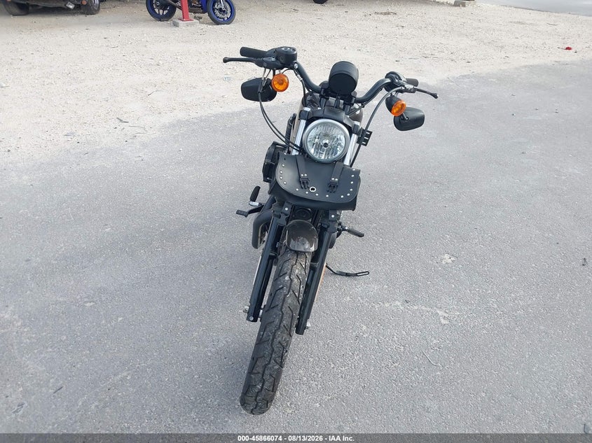 HARLEY-DAVIDSON XL883 2020