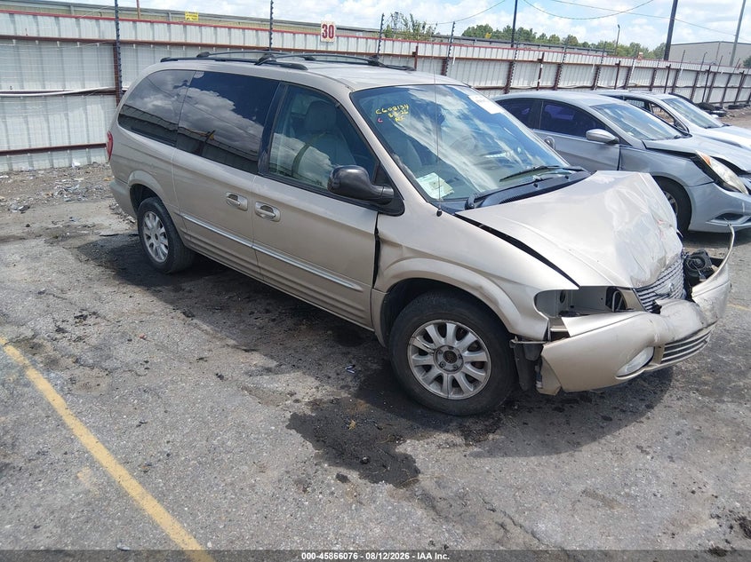 2003 CHRYSLER TOWN & COUNTRY auction photo 1
