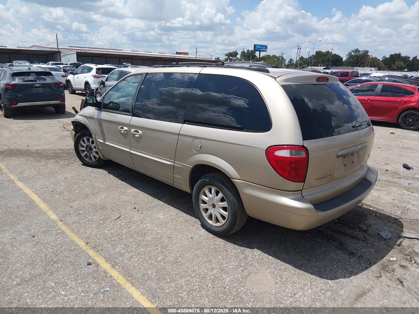 2003 CHRYSLER TOWN & COUNTRY auction photo 3