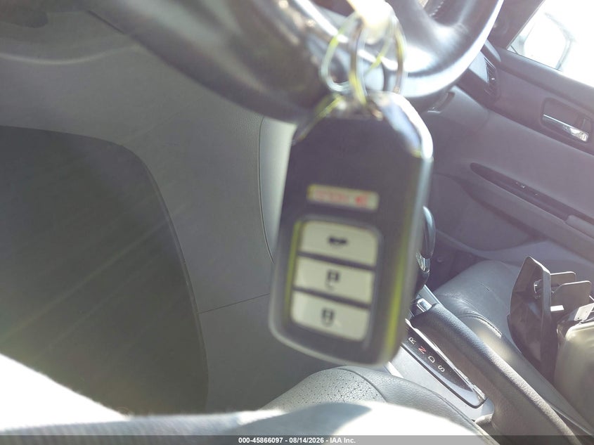 HONDA ACCORD 2013 VIN 1HGCR3F84DA008184