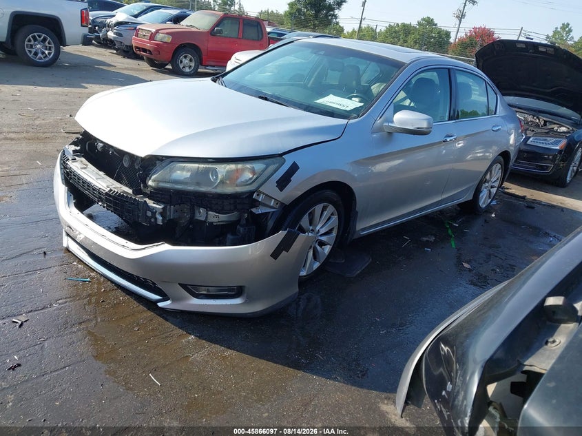 HONDA ACCORD 2013 VIN 1HGCR3F84DA008184