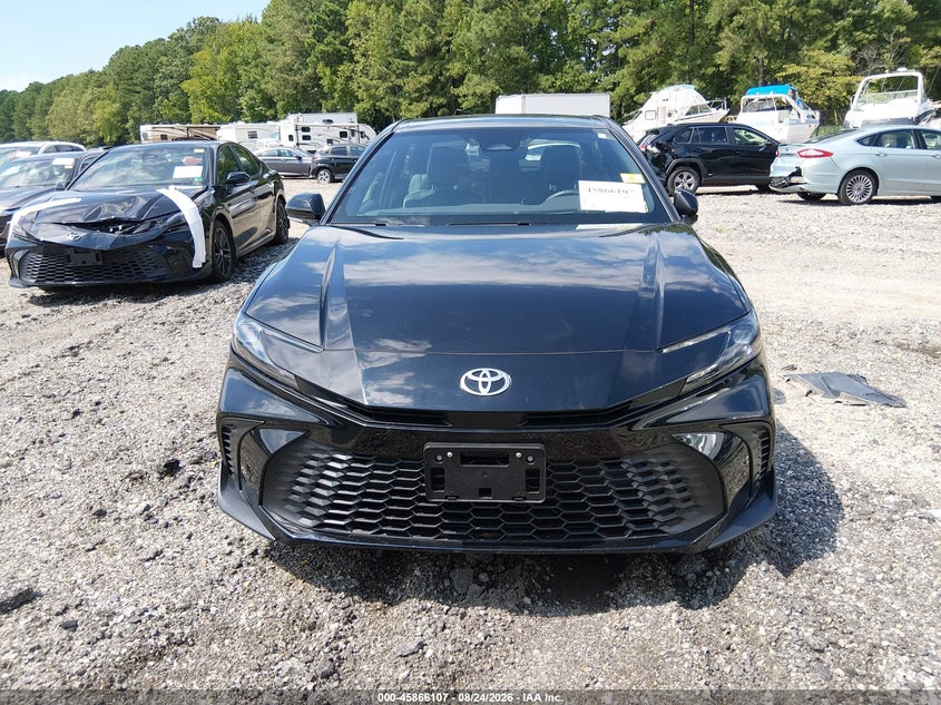 TOYOTA CAMRY - zdjęcie 13