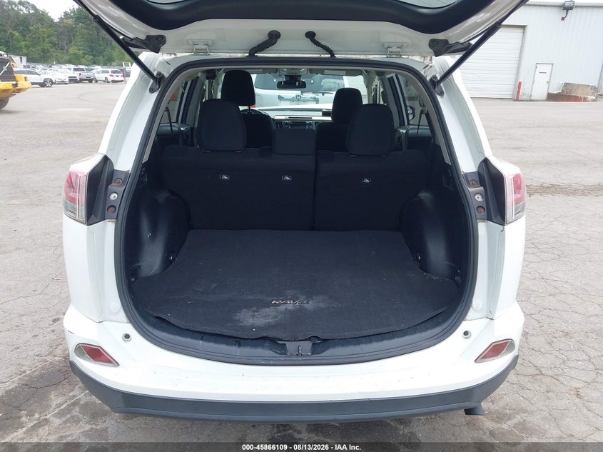TOYOTA RAV4 - zdjęcie 18