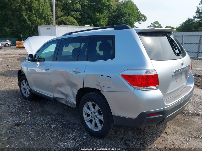 2013 TOYOTA HIGHLANDER auction photo 6
