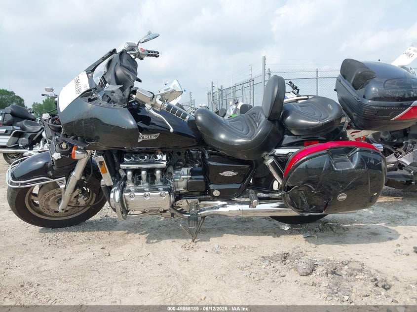 HONDA GL1500 1998