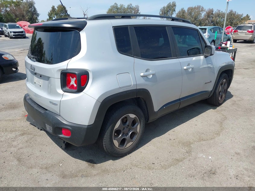 2015 JEEP RENEGADE auction photo 4