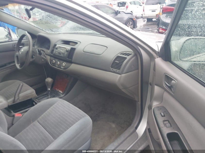 2005 TOYOTA CAMRY auction photo 5