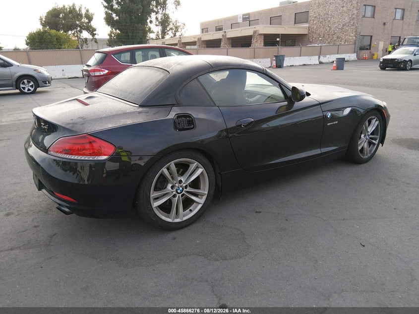 BMW Z4 2013 VIN WBALM7C5XDE385218
