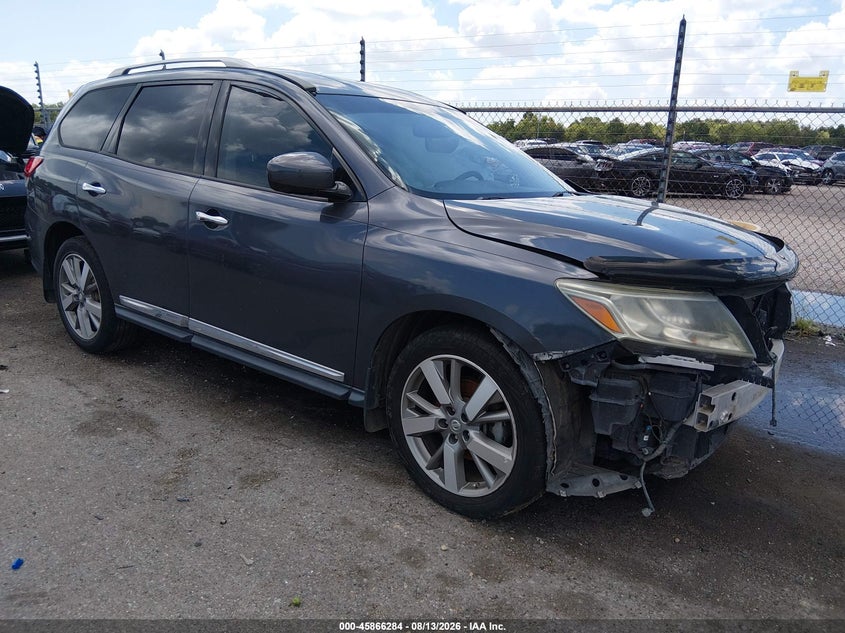 2013 NISSAN PATHFINDER PLATINUM