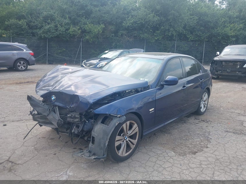 2011 BMW 328I — zdjęcie 2