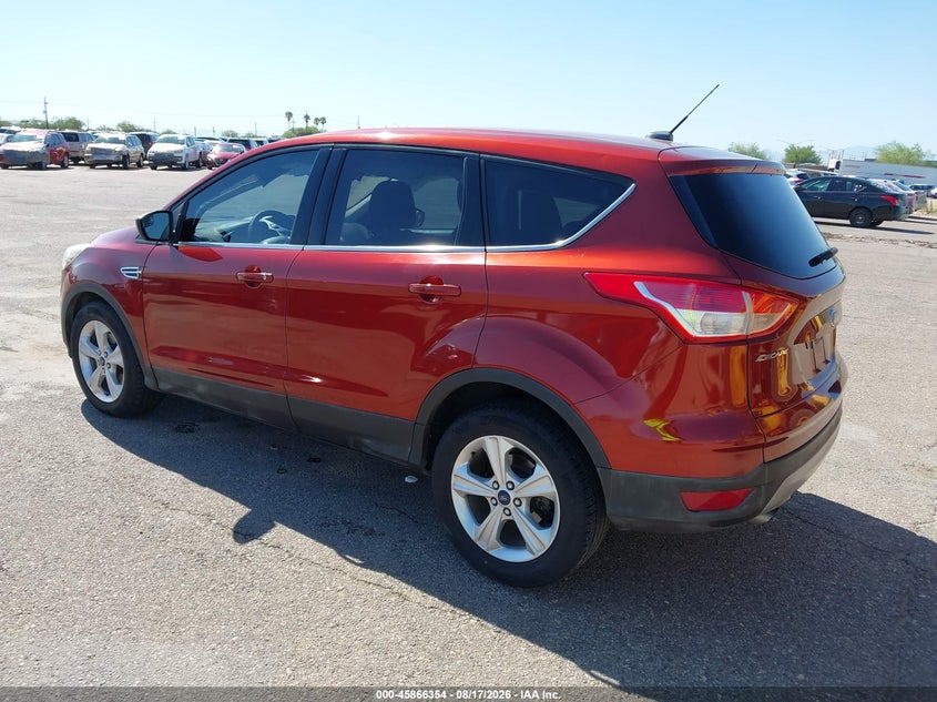 Vin: 1fmcu0gx6fua09125, lot: 46365324, ford escape se 20153