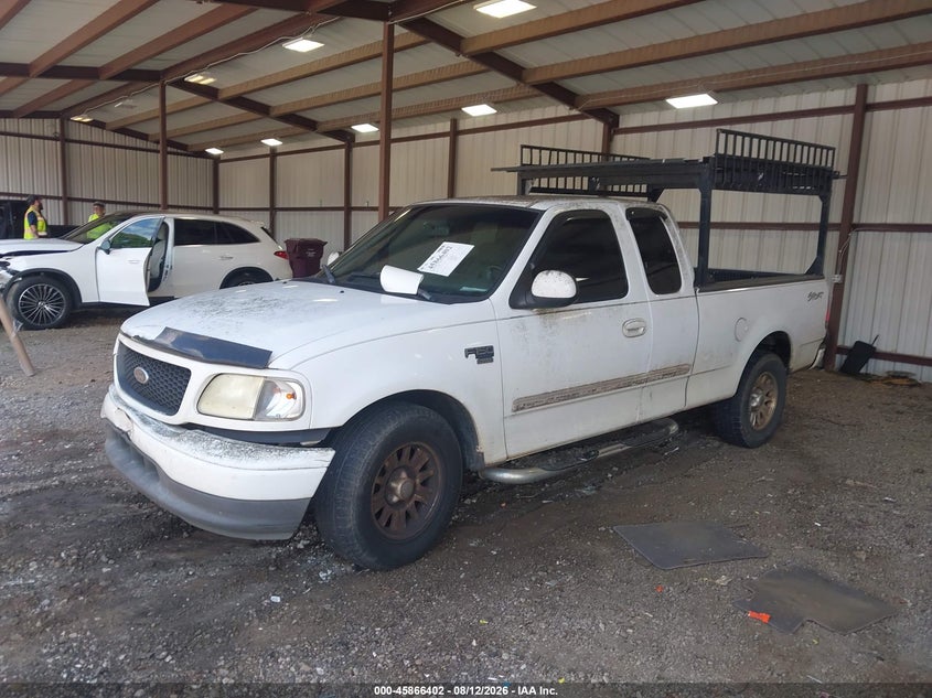2002 FORD F-150 auction photo 2