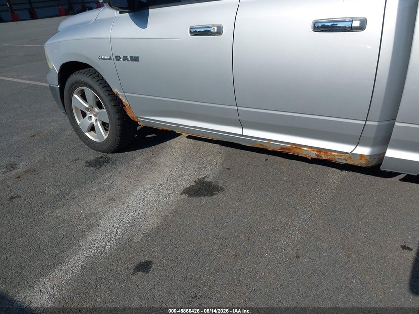 2010 DODGE RAM 1500 auction photo 6