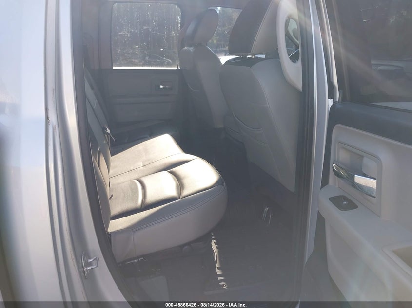 2010 DODGE RAM 1500 auction photo 8