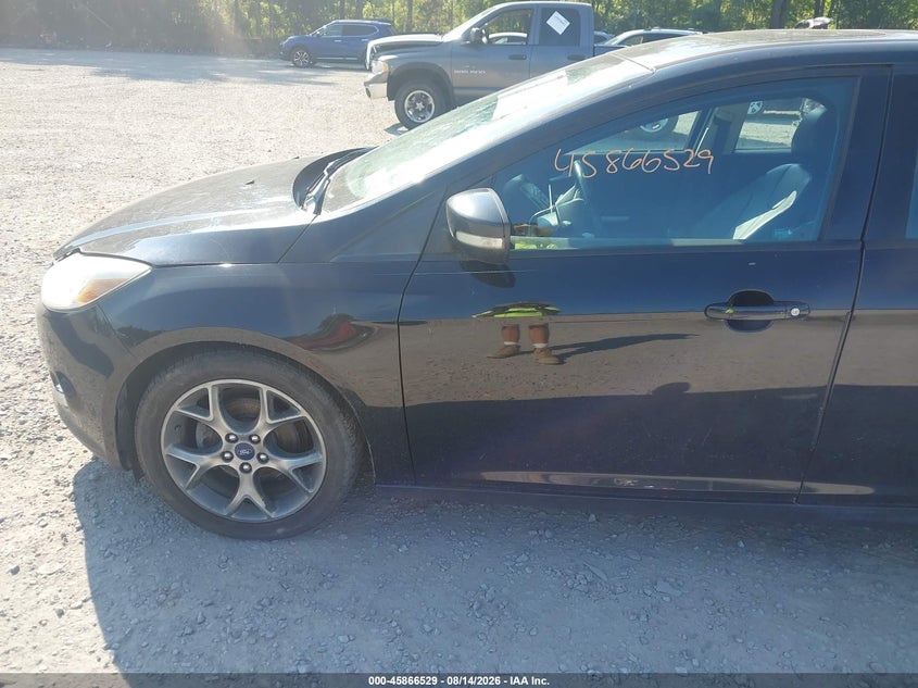 2014 FORD FOCUS auction photo 6