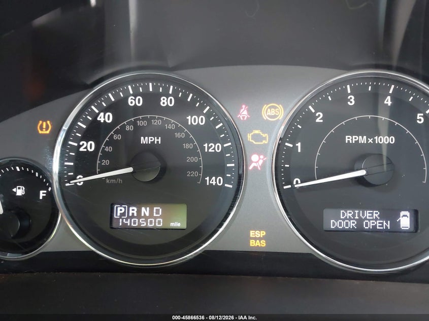 2008 JEEP COMMANDER auction photo 7