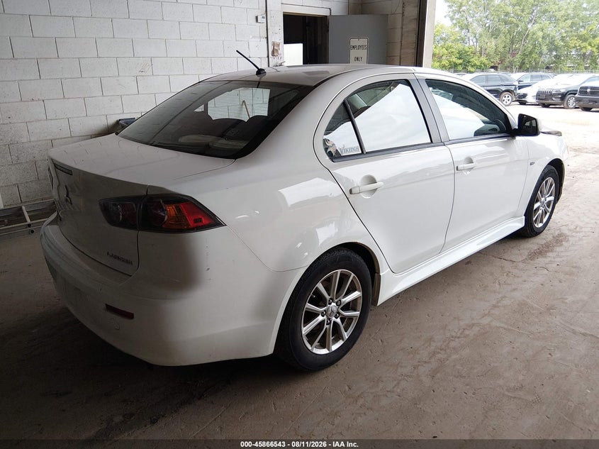 2015 MITSUBISHI LANCER auction photo 4