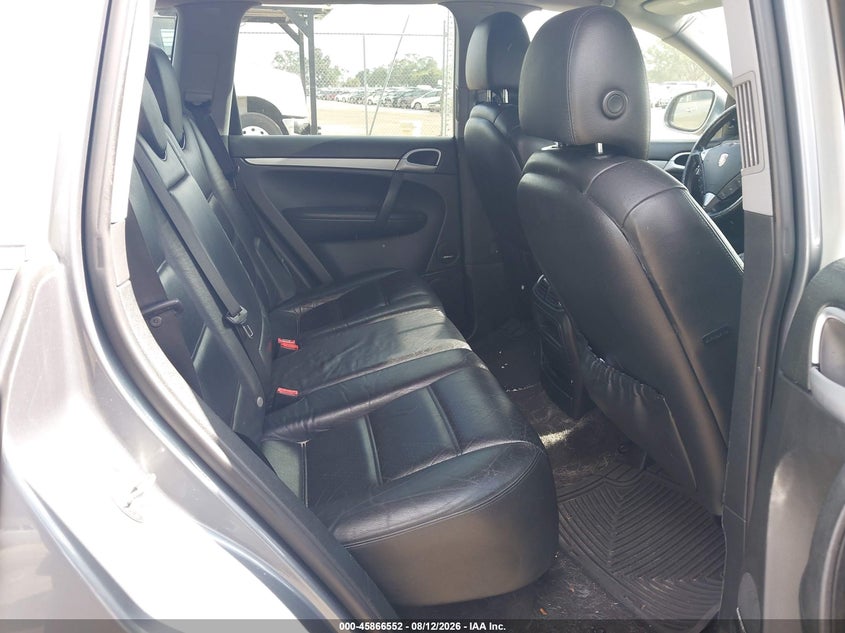 2006 PORSCHE CAYENNE auction photo 8