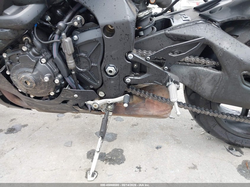 YAMAHA YZF1000 2025