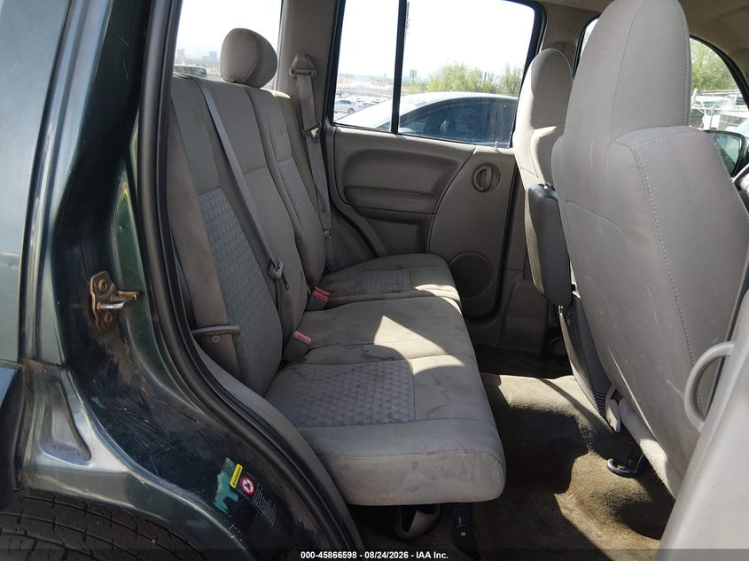 JEEP LIBERTY 2005 VIN 1J8GK48K15W594536