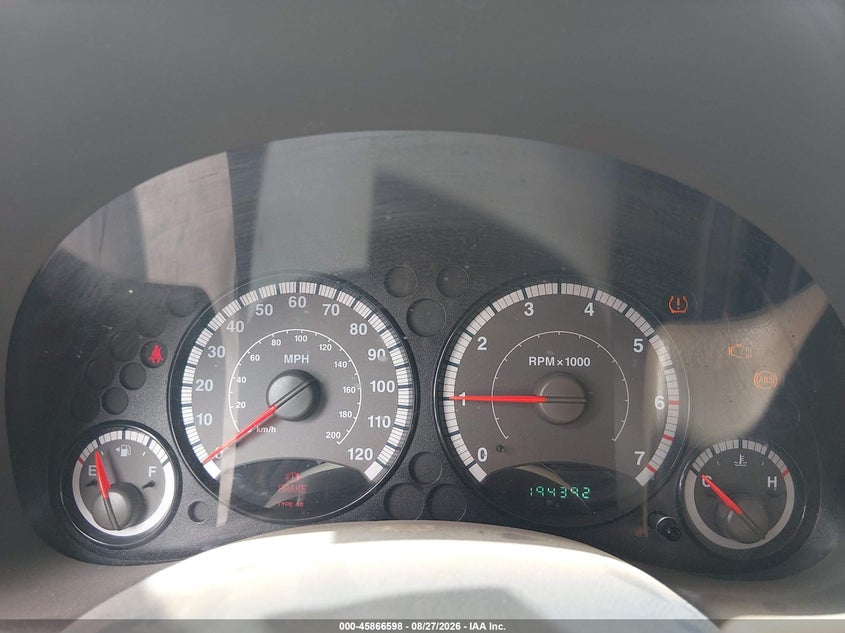 JEEP LIBERTY 2005 VIN 1J8GK48K15W594536