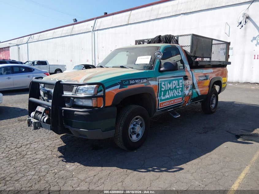 2004 Chevrolet Silverado, Удар сзади, IAAI, VIN 1GCHK24U04E283076 — фото 2