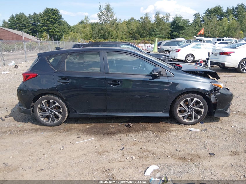 2016 SCION IM · Фото 13