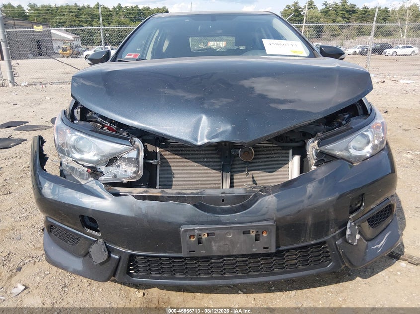 2016 SCION IM · Фото 6
