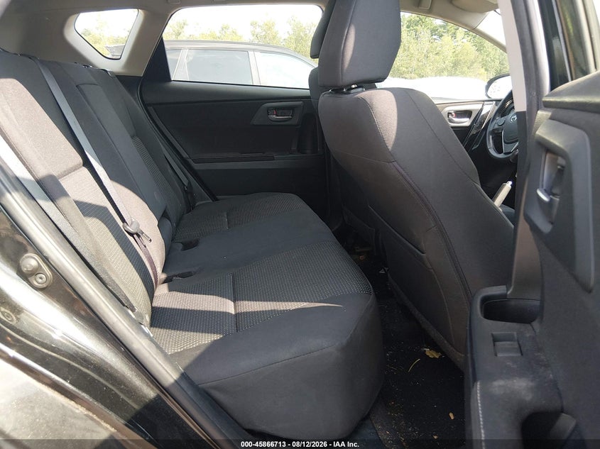 2016 SCION IM · Фото 8