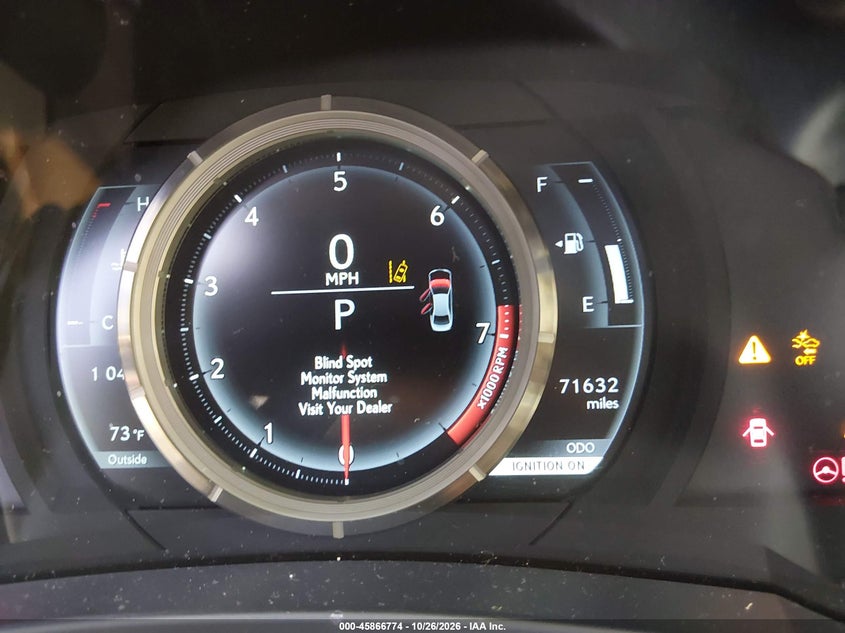 2018 LEXUS IS 300 · Фото 7
