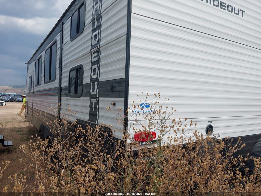 2022 KEYSTONE RV HIDEOUT auction photo 3