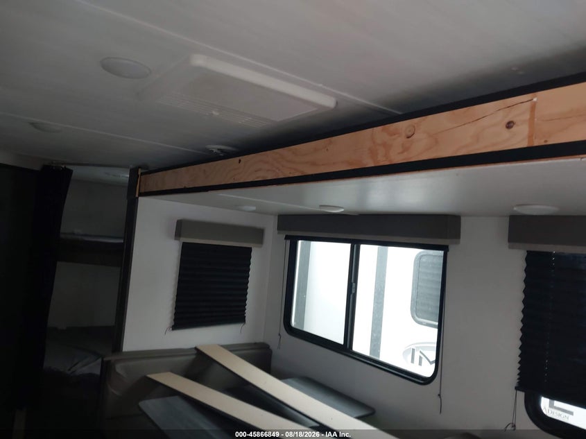 2022 KEYSTONE RV HIDEOUT auction photo 6