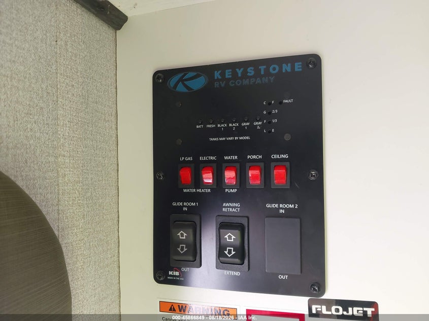 2022 KEYSTONE RV HIDEOUT auction photo 7