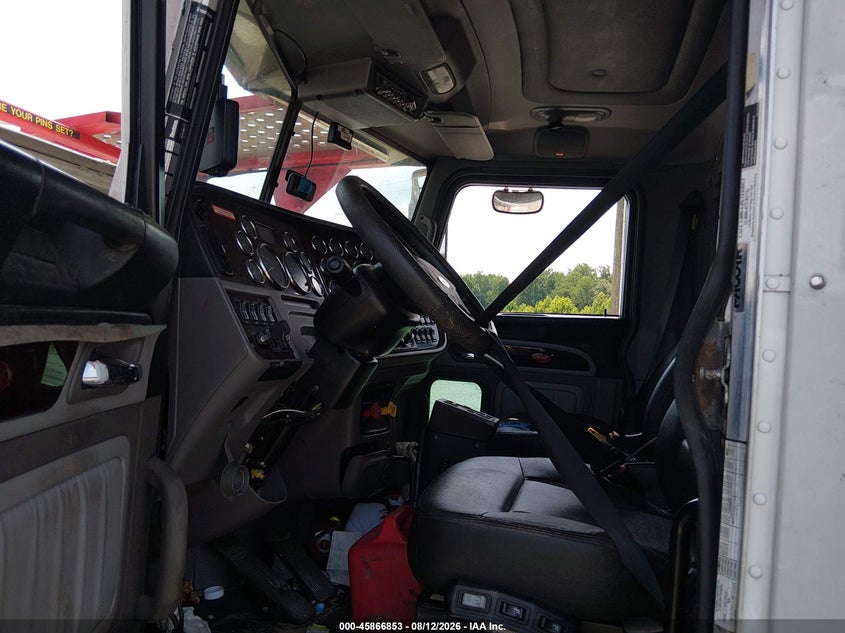 2021 PETERBILT 389 auction photo 7