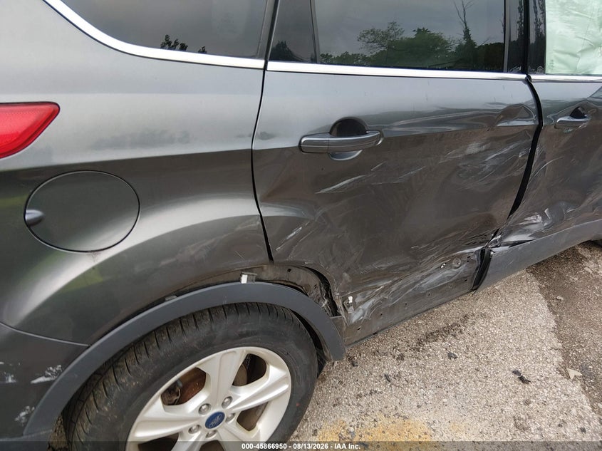 2016 FORD ESCAPE auction photo 6