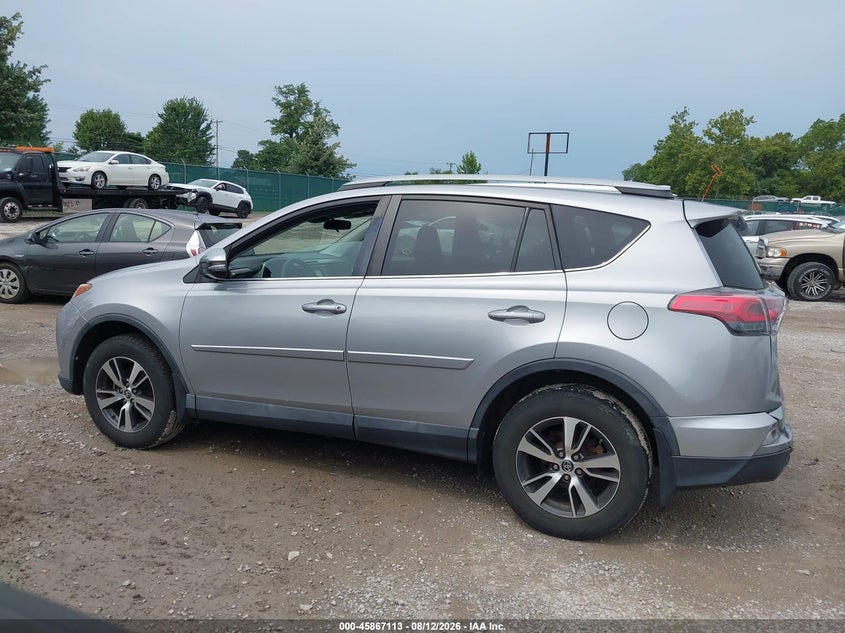 TOYOTA RAV4 - zdjęcie 14