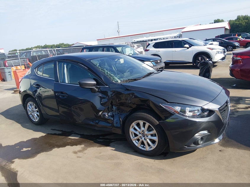 MAZDA MAZDA3
