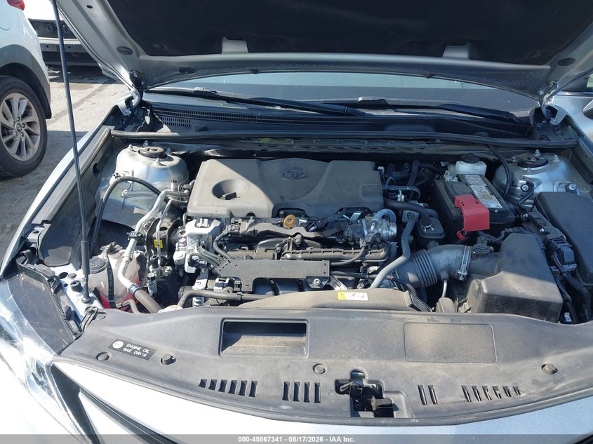 TOYOTA CAMRY - zdjęcie 10