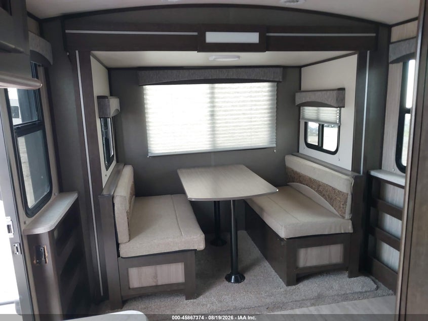 2019 HEARTLAND SHADOW CRUISER 200RD auction photo 7