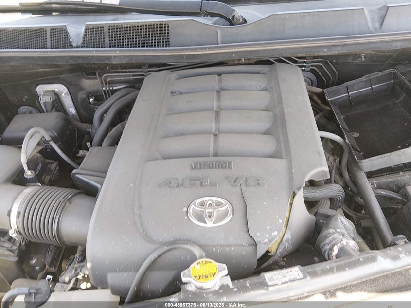 TOYOTA TUNDRA - zdjęcie 10