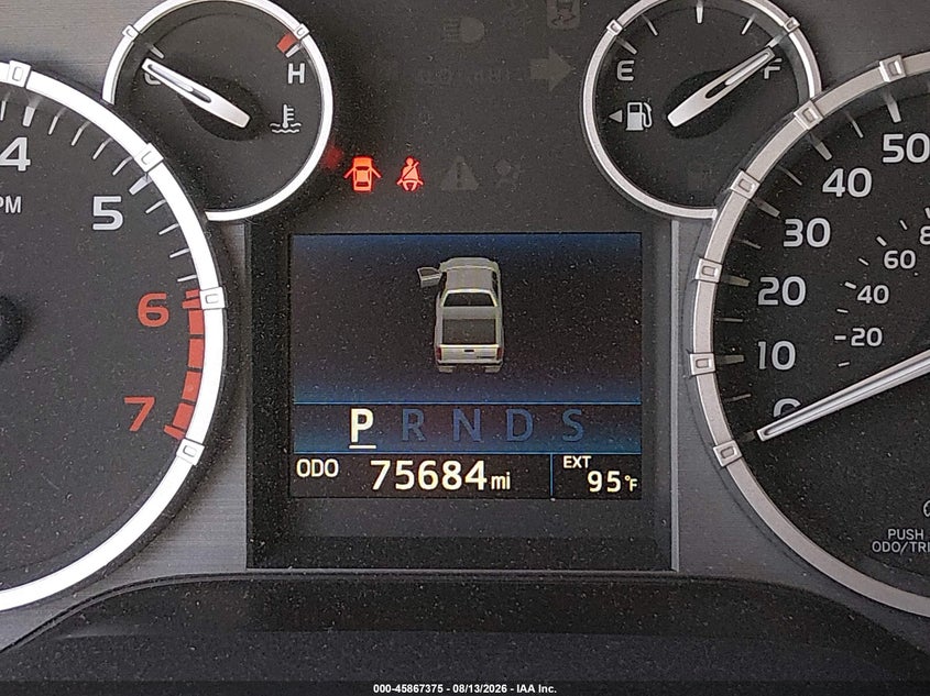TOYOTA TUNDRA - zdjęcie 15
