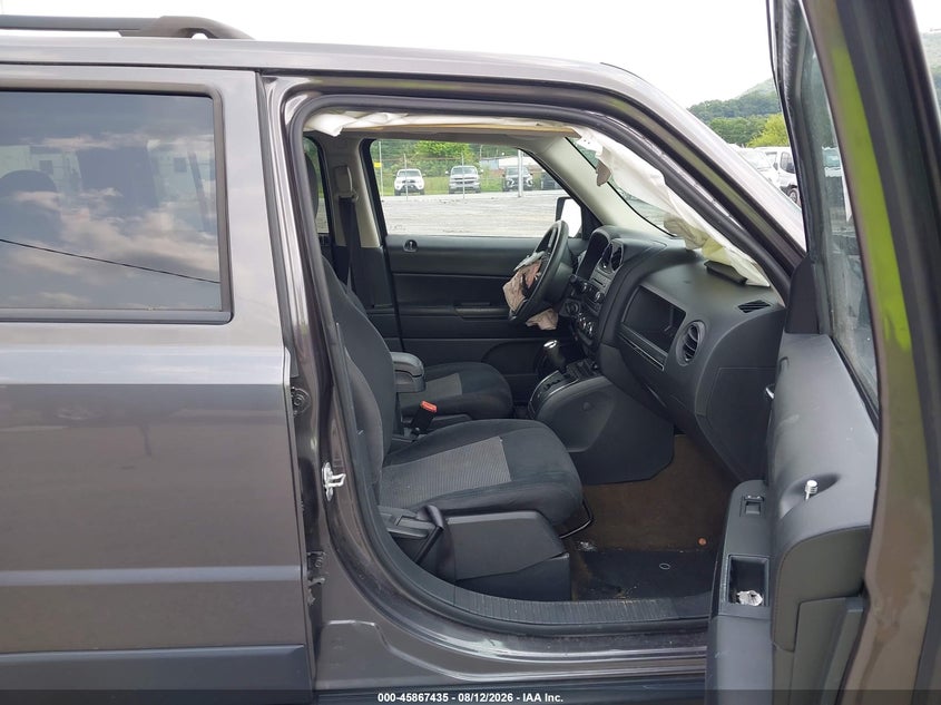 2016 JEEP PATRIOT auction photo 5