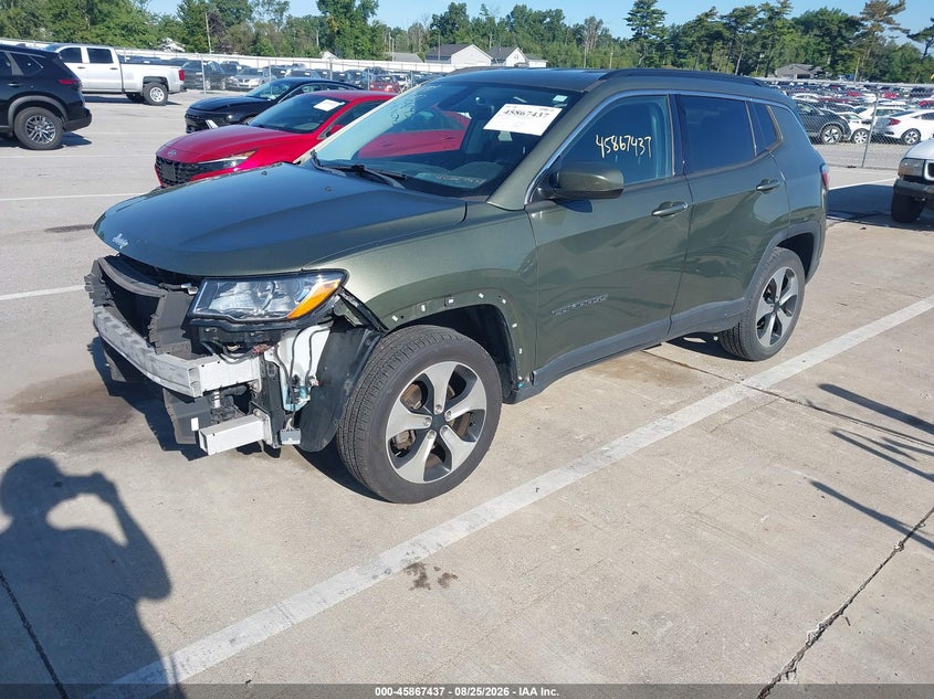 2017 Jeep —, Front End, IAAI, VIN 3C4NJDBB9HT656589 — photo 2