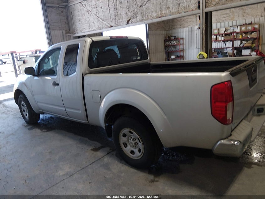 2014 NISSAN FRONTIER S · Photo 15