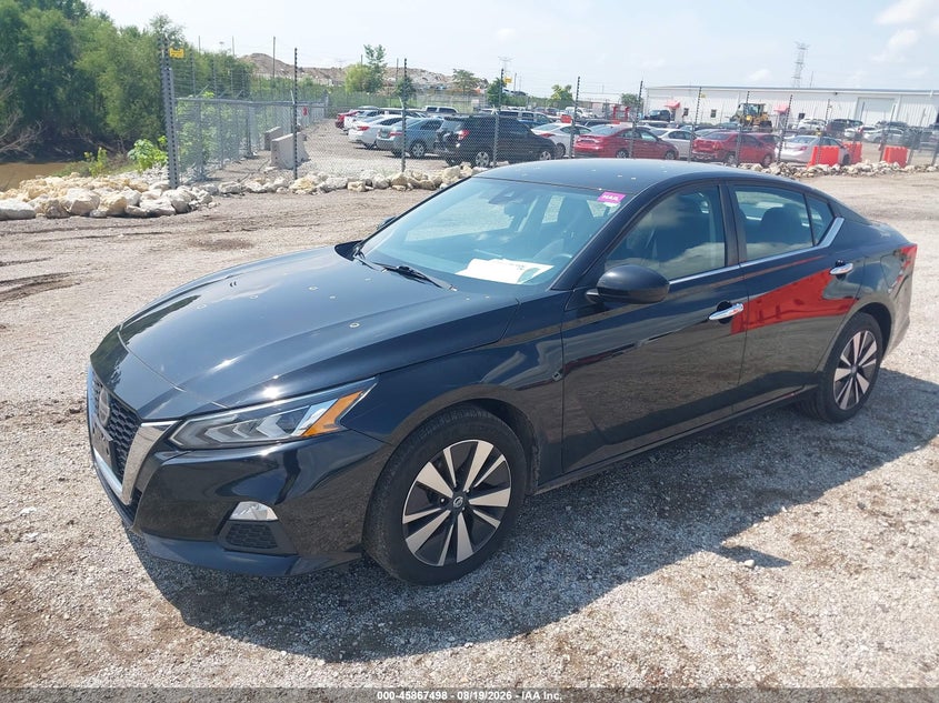 2021 Nissan Altima, Hail, IAAI, VIN 1N4BL4DW2MN416040 — photo 2