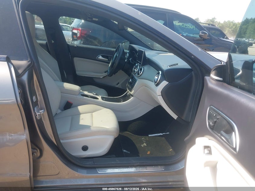 2014 MERCEDES-BENZ CLA 250 auction photo 5